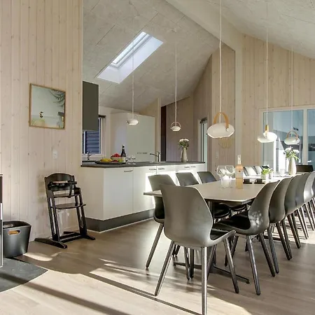 Dom wakacyjny Seven-bedroom In Frederiksvark *