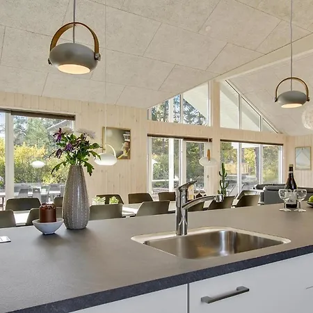 Seven-bedroom In Frederiksvark Dom wakacyjny Frederiksværk