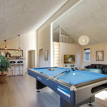 Dom wakacyjny Seven-bedroom In Frederiksvark Frederiksværk