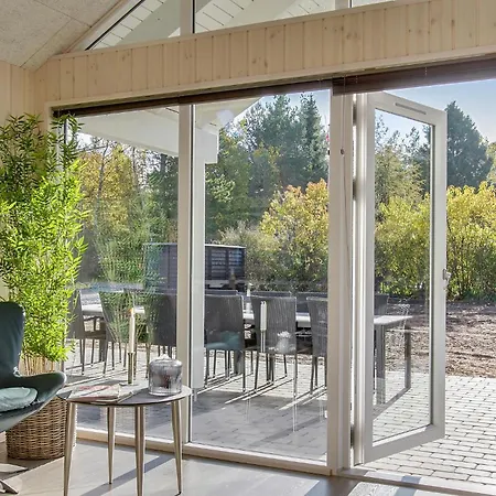 Seven-bedroom In Frederiksvark Frederiksværk